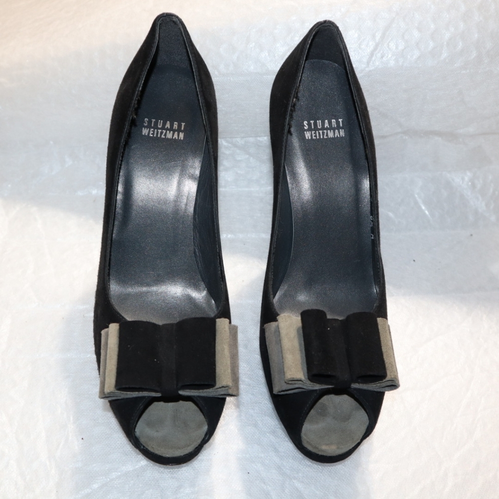 Stuart Weitzman Black and Gray Peep Toe Bow Accents Black - Picture 5 of 10